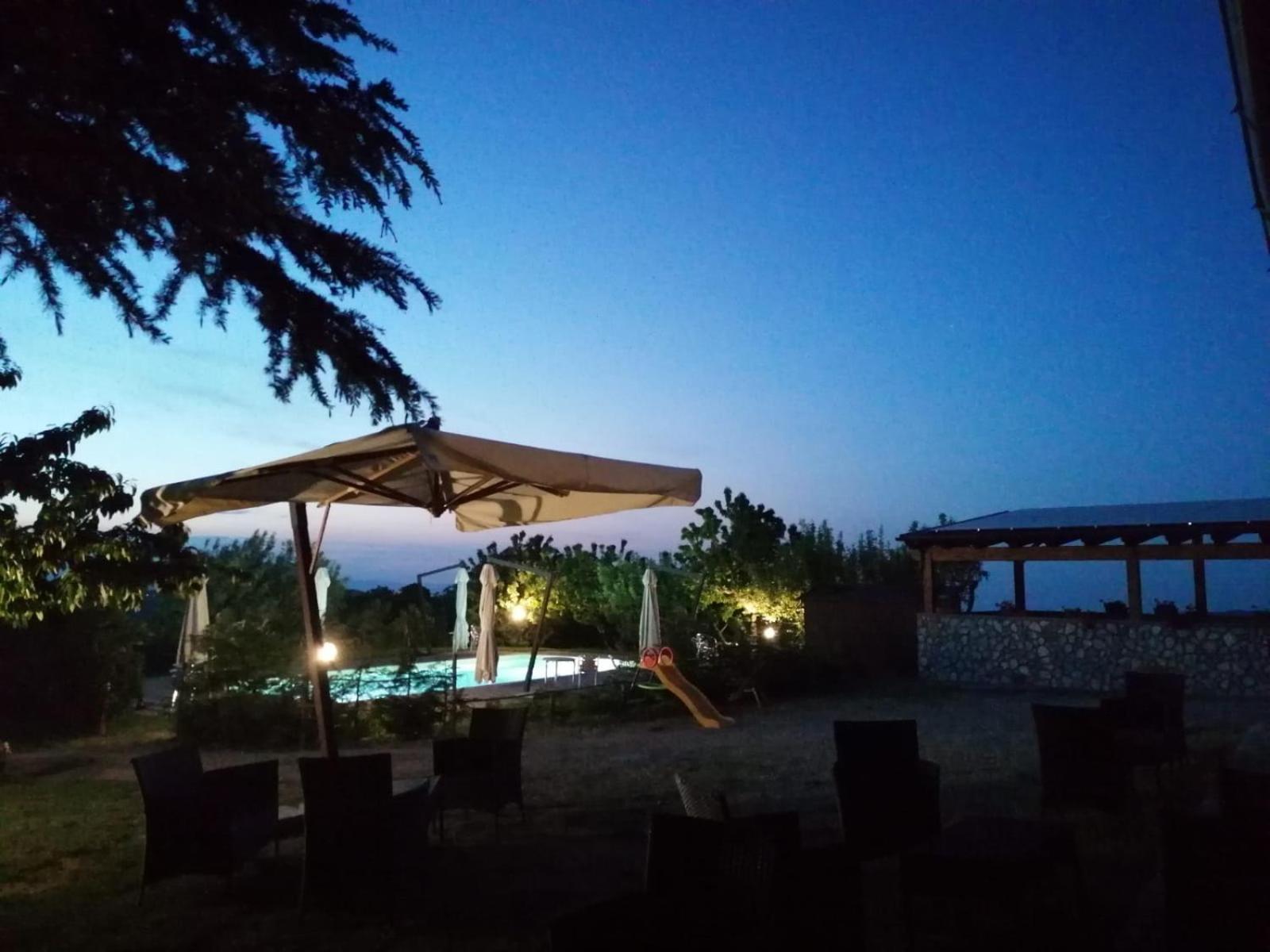 La Locanda Del Poeta Acri ภายนอก รูปภาพ